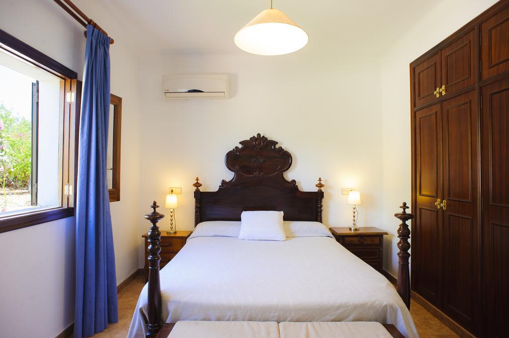 Finca Miquel Tomas Cas Concos Room photo